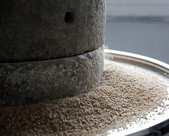 冀森告訴你石磨面粉的好處？